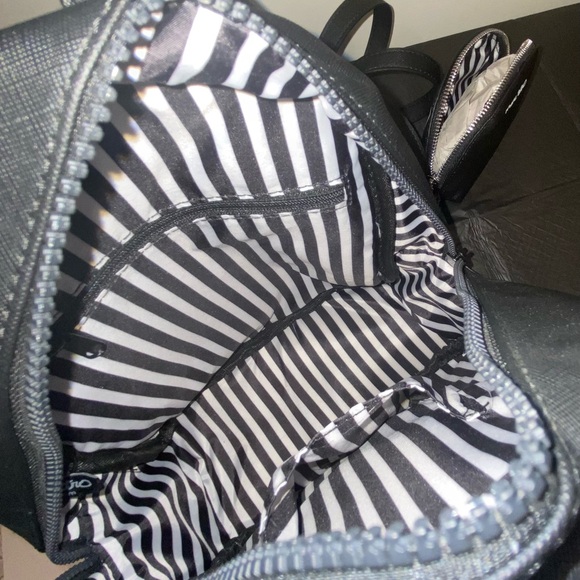 Marc Tetro Black Dog Design Backpack and Pouch with Leash - Picture 5 of 9